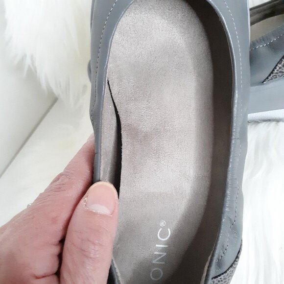 Women's Vionic Jacey Wedge Gray with Cheetah Print Heel - Picture 10 of 11